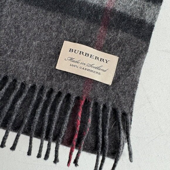 Burberry Cashmere Gray Plaid Print Made in Scotland Scarf - Picture 3 of 9